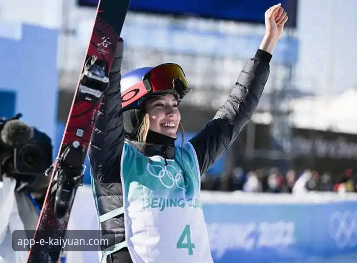 谷爱凌冬奥会再创历史，自由式滑雪女王地位稳固